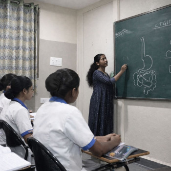 Class Room  Susruth college55 (1)